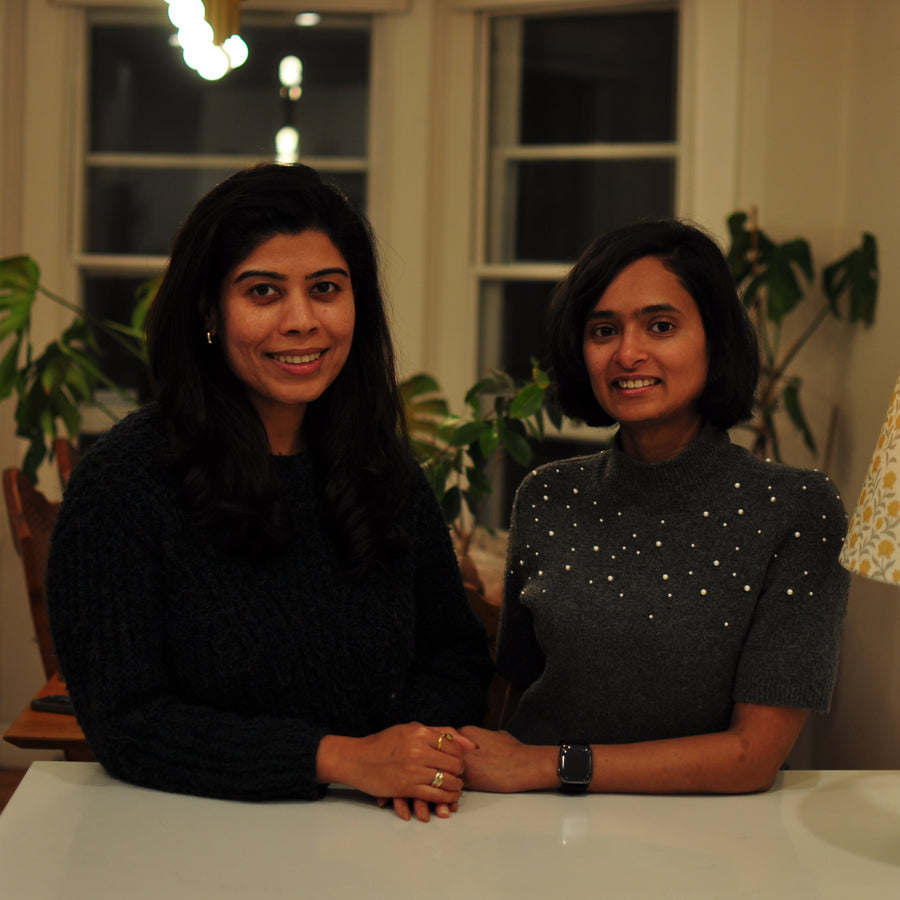 Meet the <span class="italic text-secondary">founders</span>